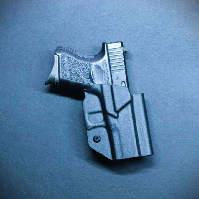 rokunanago675's tweet photo. おはようございます、六七五です。
GLOCK26用カイデックスホルスターをウェブサイトに追加しました。
※東京マルイ製 Glock26専用品となります。
https://t.co/2Sirde7ZJ4
今日か明日、もう1種類新しいホルスターをウェブサイトに追加します🙇
#東京マルイ #glock26 #カイデックス https://t.co/IZwnWW8LmB