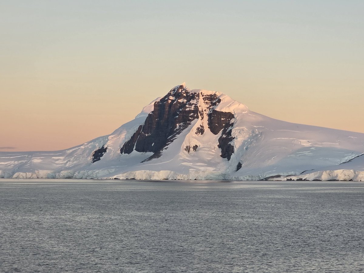 Allan Conlin tweet media