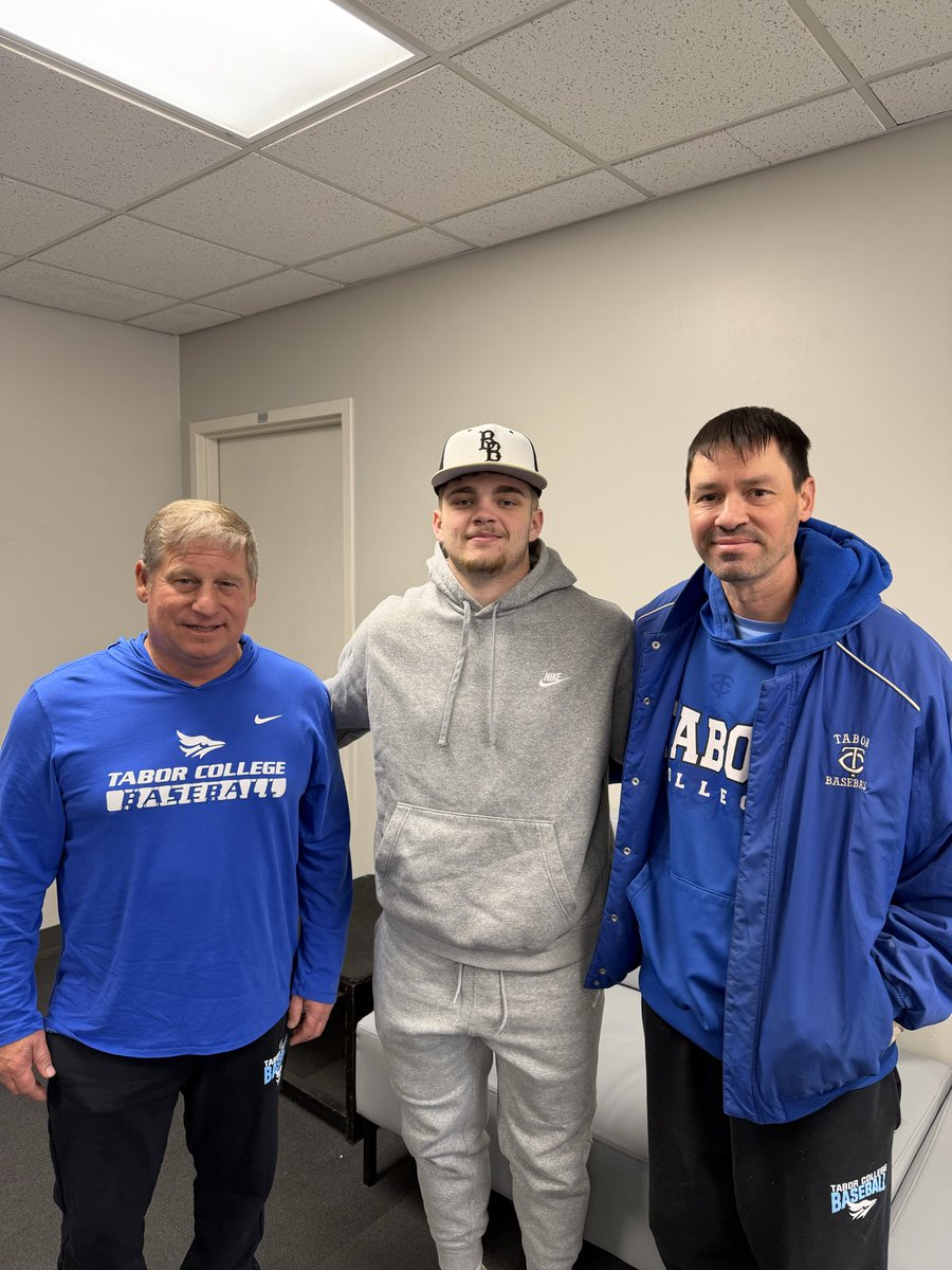 BladenMeddock's tweet photo. After great conversation and visit I am thankful to receive another offer from Tabor College @tcbaseball @CoachHarris31 @BBowBaseball @CoachKennedy7 https://t.co/8YcshrktVW