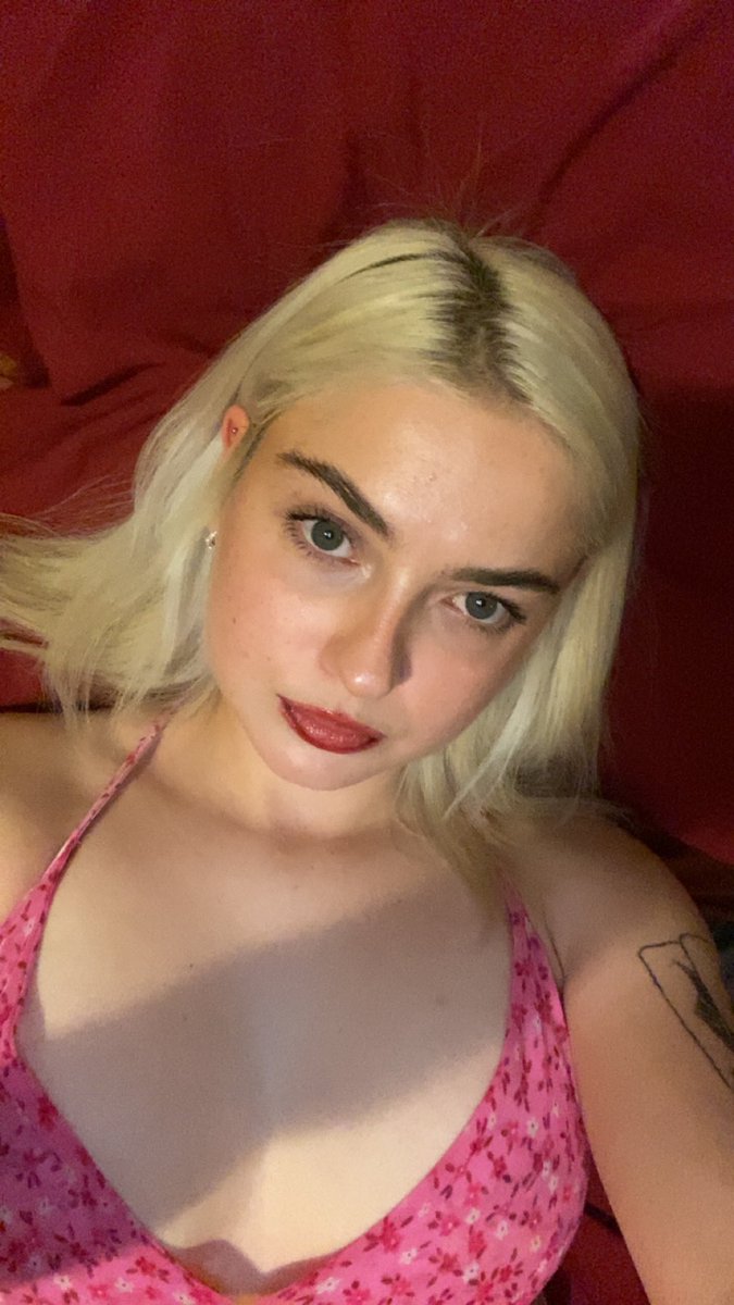 kalerat888's tweet photo. never ever let them know your next move or gender expression https://t.co/Yxp4HfMwHe