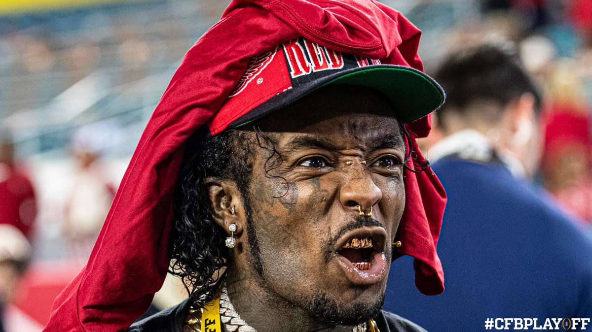 CFBPlayoff's tweet image. Update: Uzi made it 

#CFBPlayoff x #NationalChampionship