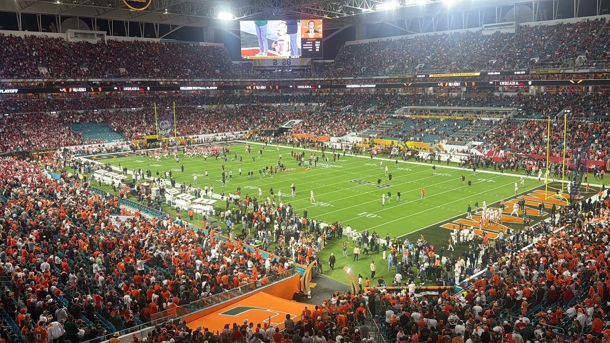 Luke Brennaman tweet media