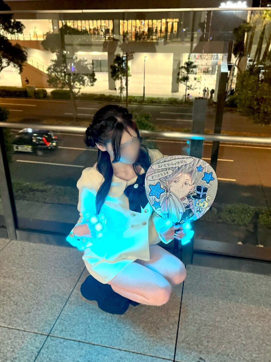 みどたま tweet media