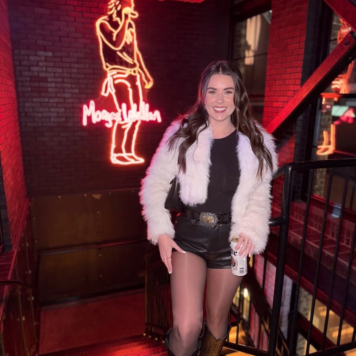 This Bar tweet media