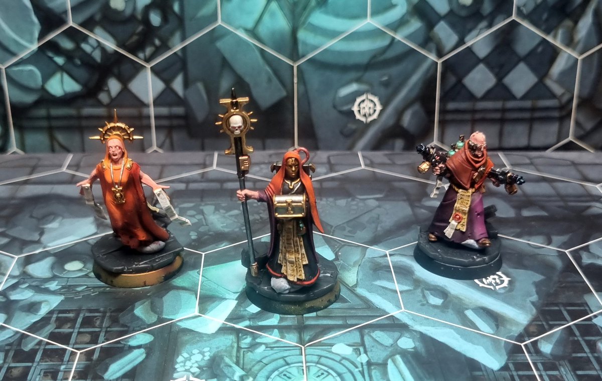 Terminados estos tres.. faltan otros tres y terminado el Kill Team eclesiástico..  
#WarhammerCommunity