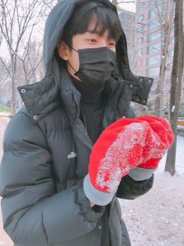 wping13's tweet photo. #로운 #ROWOON #ロウン #โรอุน #金路云 #KimSeokWoo #KimRoWoon #金路雲 #金锡佑 #김석우 #탁류 #TheMurkyStream #장시율
D-461
170120 https://t.co/8tKAlNQbJm