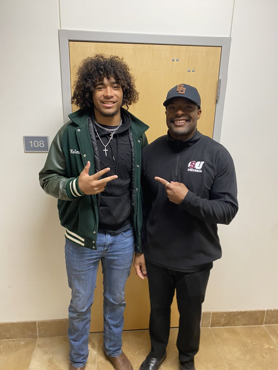 KaimiBaker3's tweet photo. After a amazing visit to @SchreinerFB I’m blessed to receive another offer 
@CoachJGranado 
@Coach_Moreno56 
@CoachGillisCHS 
@LulingEaglesFB https://t.co/yiARc8cfw2