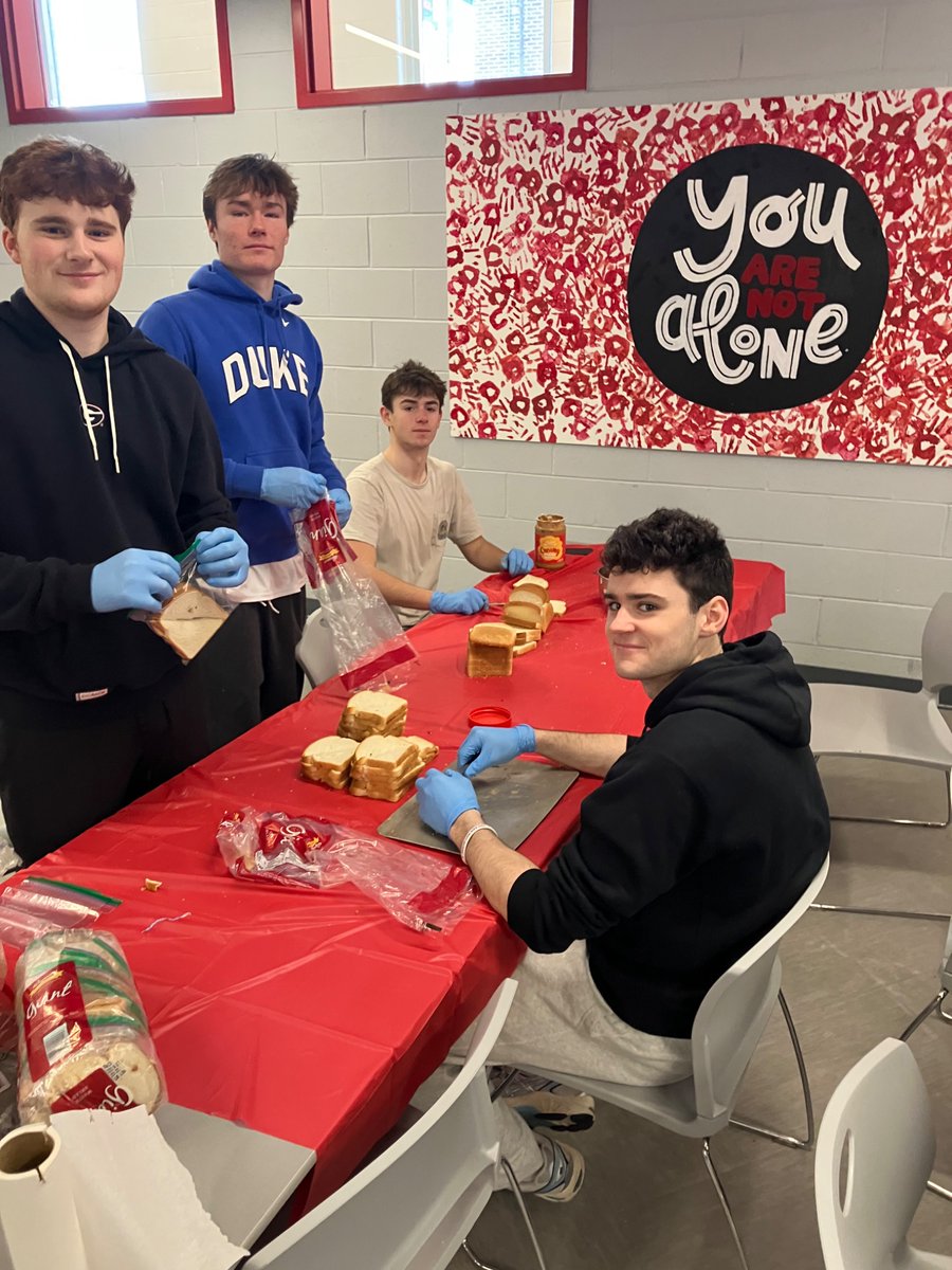 HMHS Boys Basketball tweet media