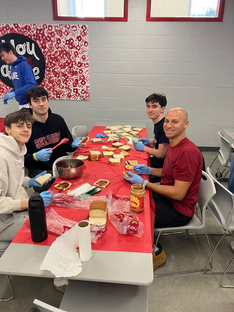 HMHS Boys Basketball tweet media