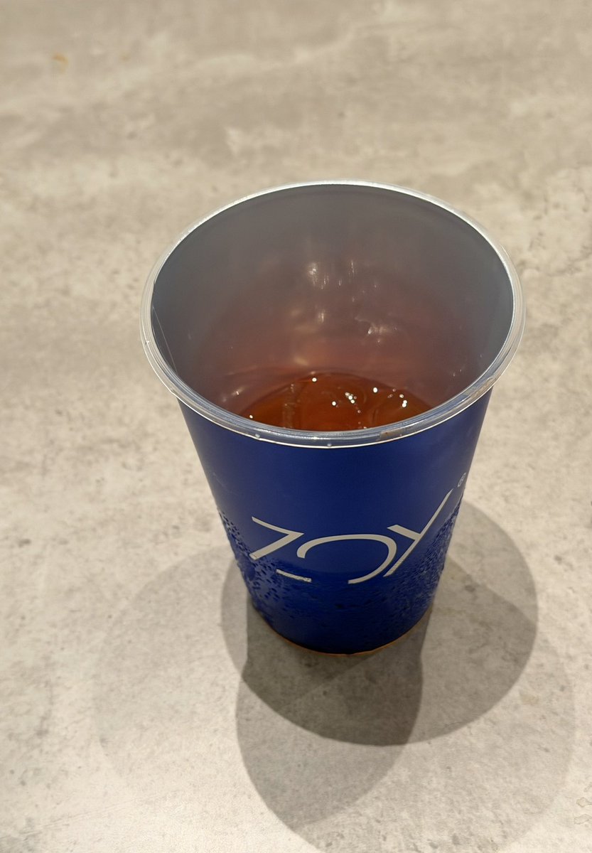 estm's tweet image. درجة الحرارة خمسين ولا صفر هو نفس المشروب