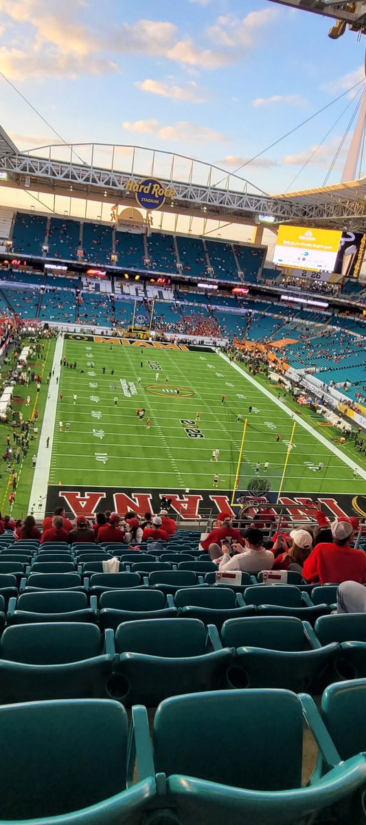 Journal Review Sports tweet media