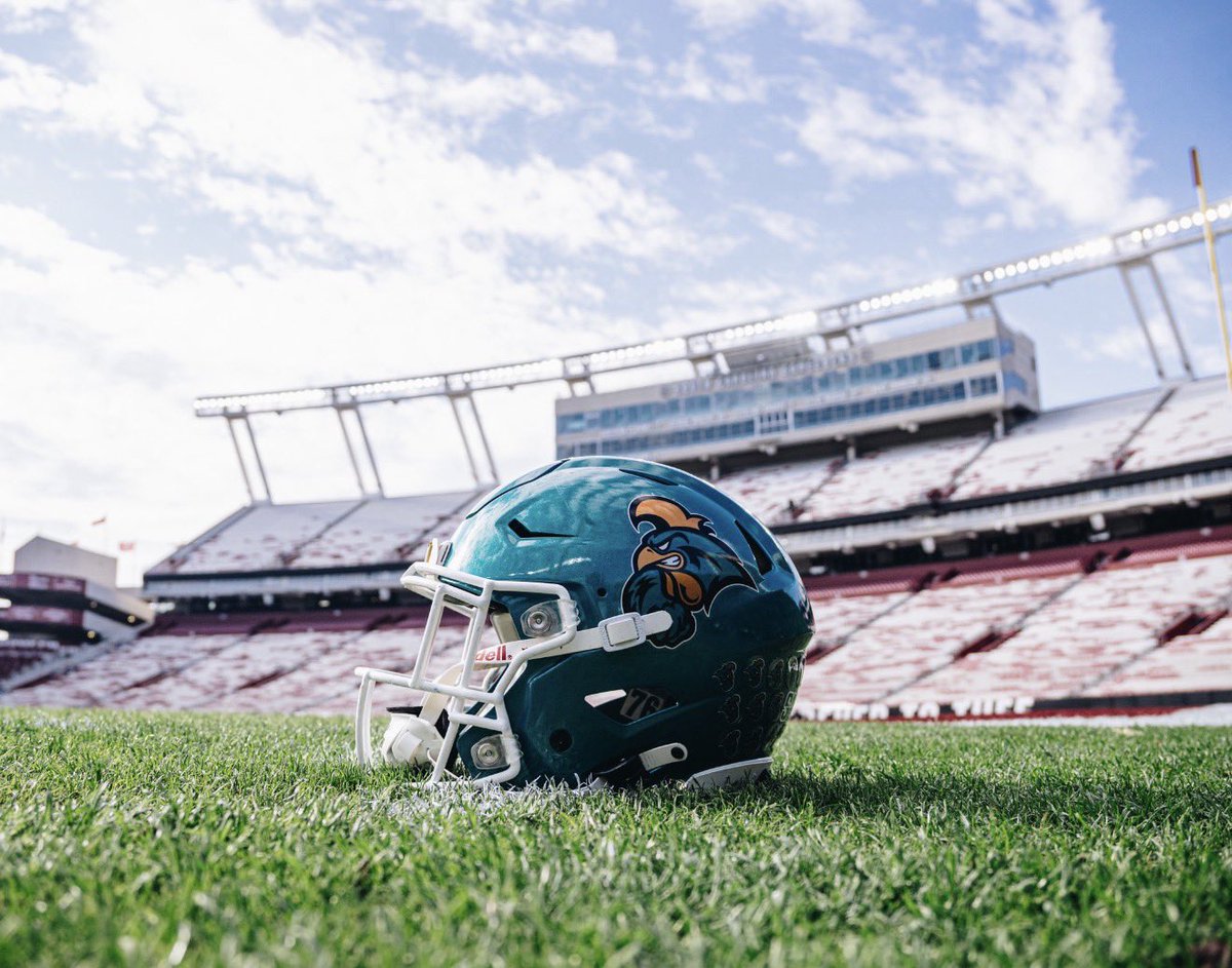 Dylanwilli4ms's tweet photo. #AGTG After a Great conversation with @AustinMGilbert I’m blessed to have earned another offer from @CoastalFootball 
@RamelBorner @CoachXBrown @CoachSamuels11 @247recruiting @TFloss32 https://t.co/U5dAbZhkzx