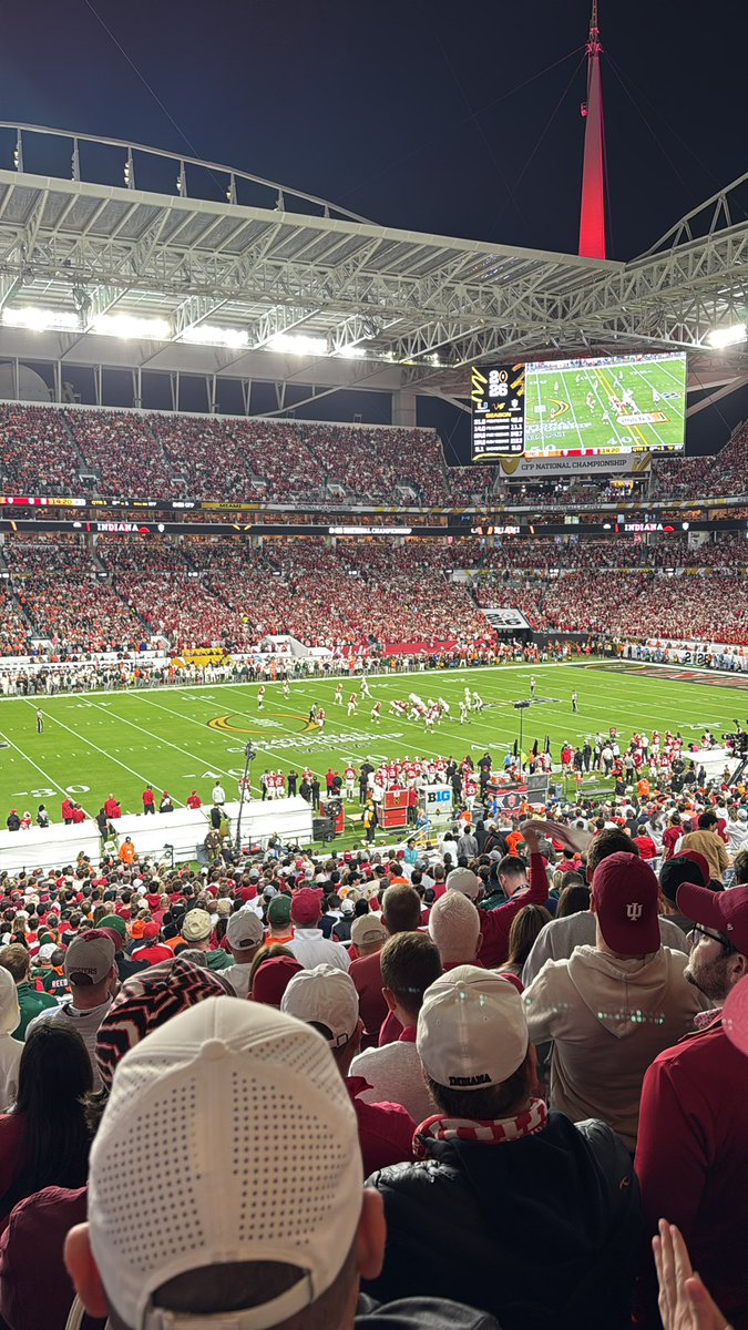 LSource561's tweet image. For a trophy