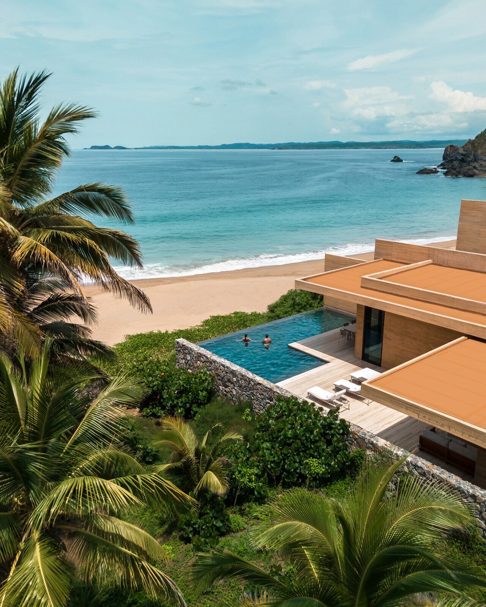 FSTamarindo's tweet image. Welcome to Pacifico Villa — an expansive private retreat with direct access to the beach and overlooking the sea. From sunlit mornings to starlit nights, every detail is designed for comfort, connection, and moments meant to be shared.

#ExperienceFS #FSTamarindo #SuiteLife