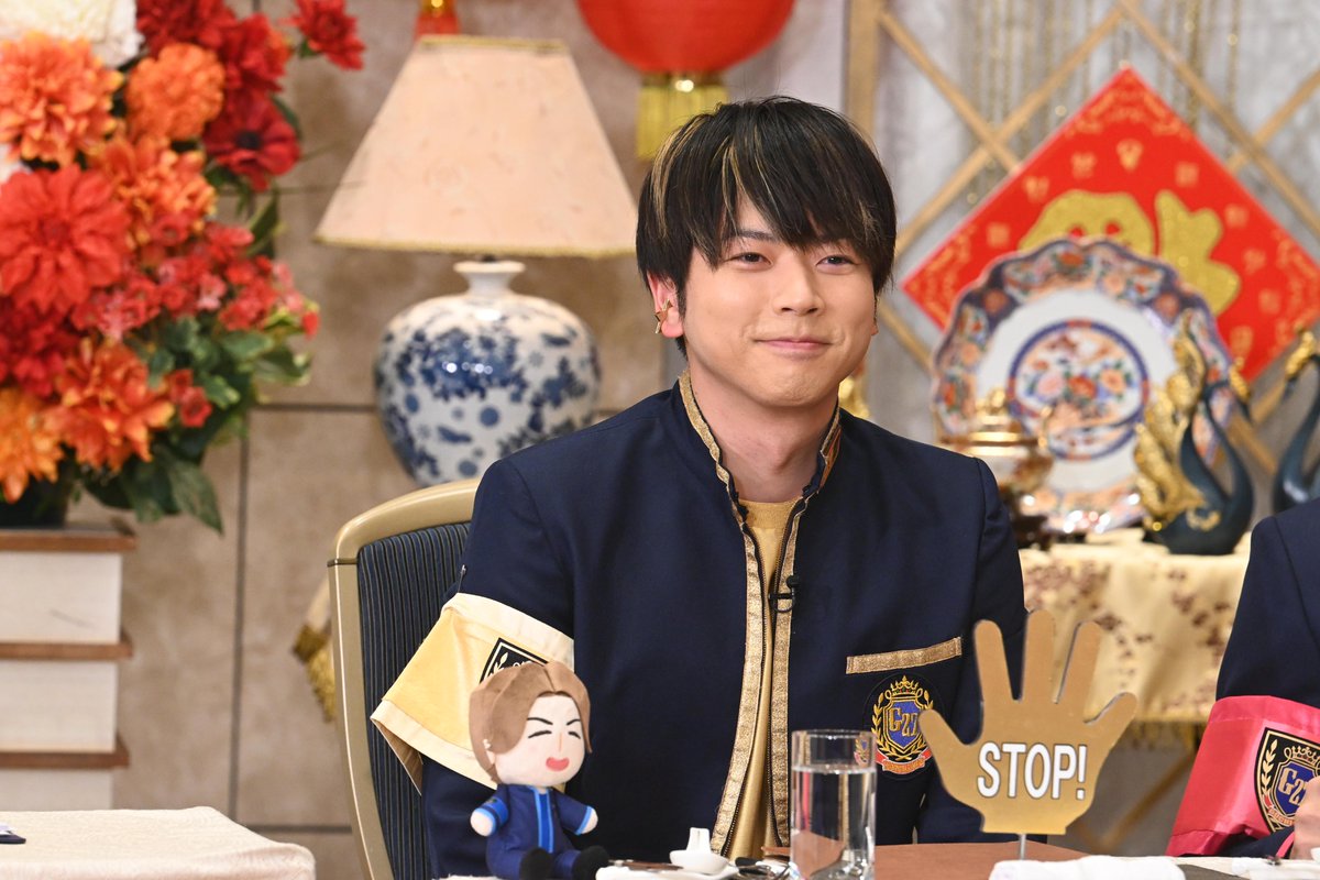 先週の成人の日にちなんで
みなさんの20歳ごろのレア写真を公開✨

平成感溢れるイケメンまっすー😂💛
出川さん衝撃のお写真も🤣

#ぐるナイ