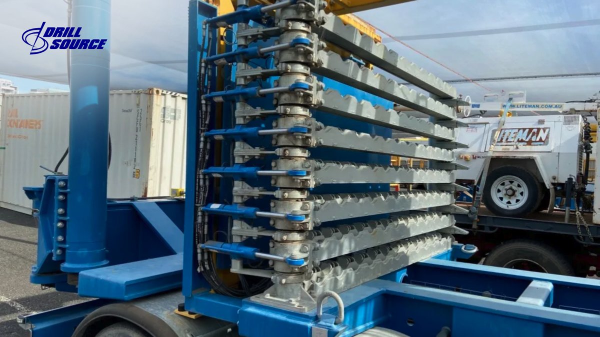 DrillSource's tweet image. Hydco 130 API trailer mounted core / geothermal rig.
Built 2021, commissioned 2022 (commissioning only).

Designed for oil &amp;amp; gas, CBM, core drilling, geothermal and water well operations.
DM for specs &amp;amp; availability.

#DrillingRig #Geothermal #CoreDrilling