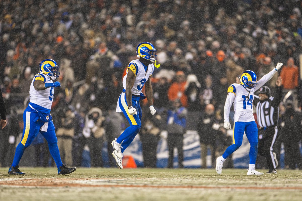 Kam Curl tweet media