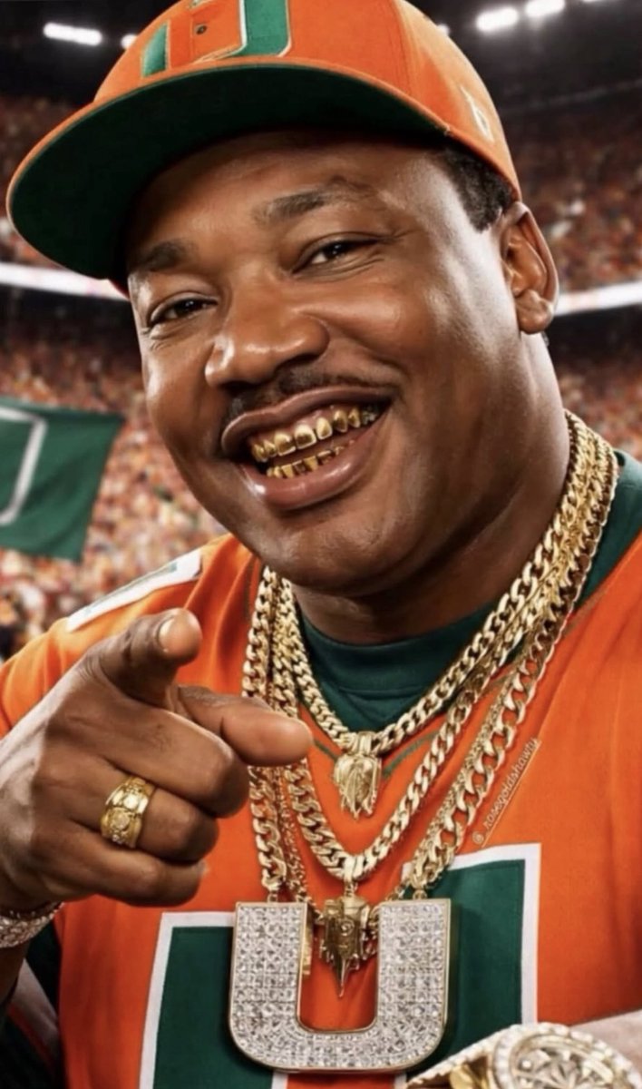 TheEvelynRomo's tweet image. It’s time. #MLKDay #MiamiHurricanes #GoCanes #GABOS