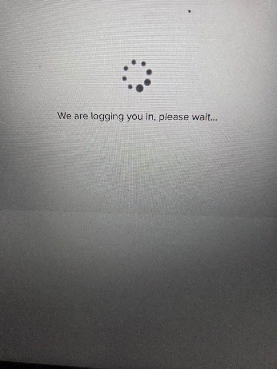 Enjoying the #NationalChampionship via a one-day pass on <a href="/Sling/">sling</a> . 

So far the score is apparently "we are signing you in" to "please wait"

 Wow! what a game