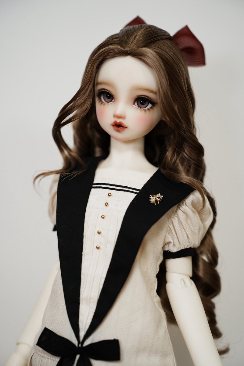 Gaogaohou's tweet photo. 😘白妹妹天下第一可爱！
假发来自migi doll @about_migidoll 
眼睛来自小鸟～@uzukoto 
#volks-lieselotte https://t.co/mOOx6ISmuV