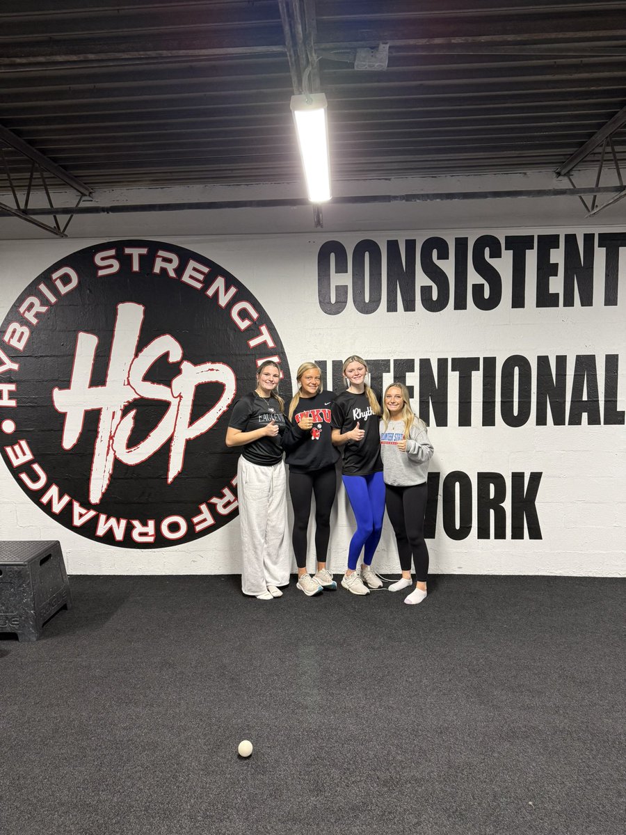 Presley Knowles tweet media