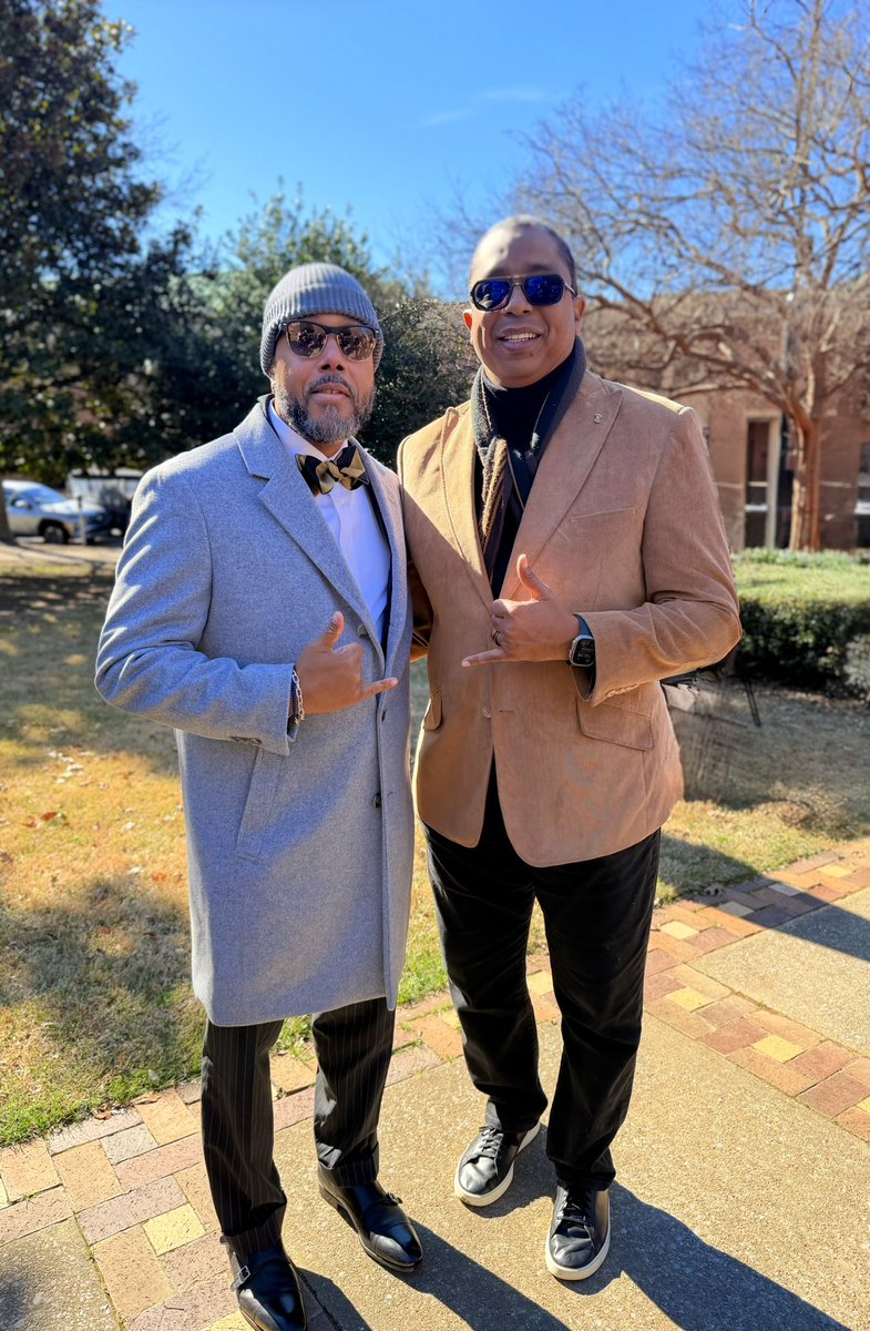 JayRoberson_10's tweet image. @BhamAlphas gathered today honoring our Brother - Dr. Martin Luther King, Jr. &amp;amp; it was good to see people from all walks of life gathered in the historic Kelly Ingram Park. 

Is it COMMEMORATION or CONTINUATION?

How do you continue the legacy?

#MLKDay 
#MLK2026
#APhiA 🤙🏽