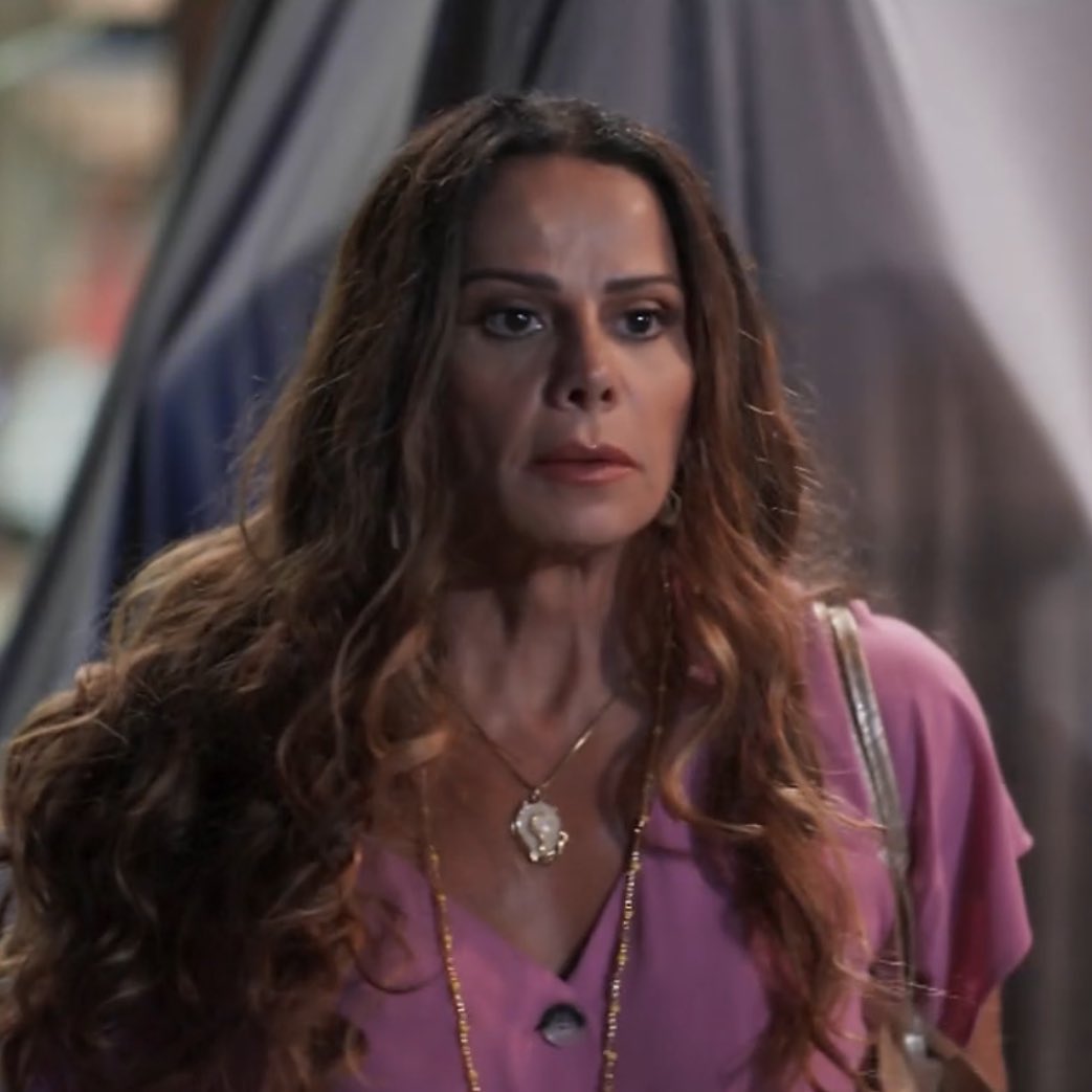 Dantinhas's tweet image. SOCORRO! #TrêsGraças