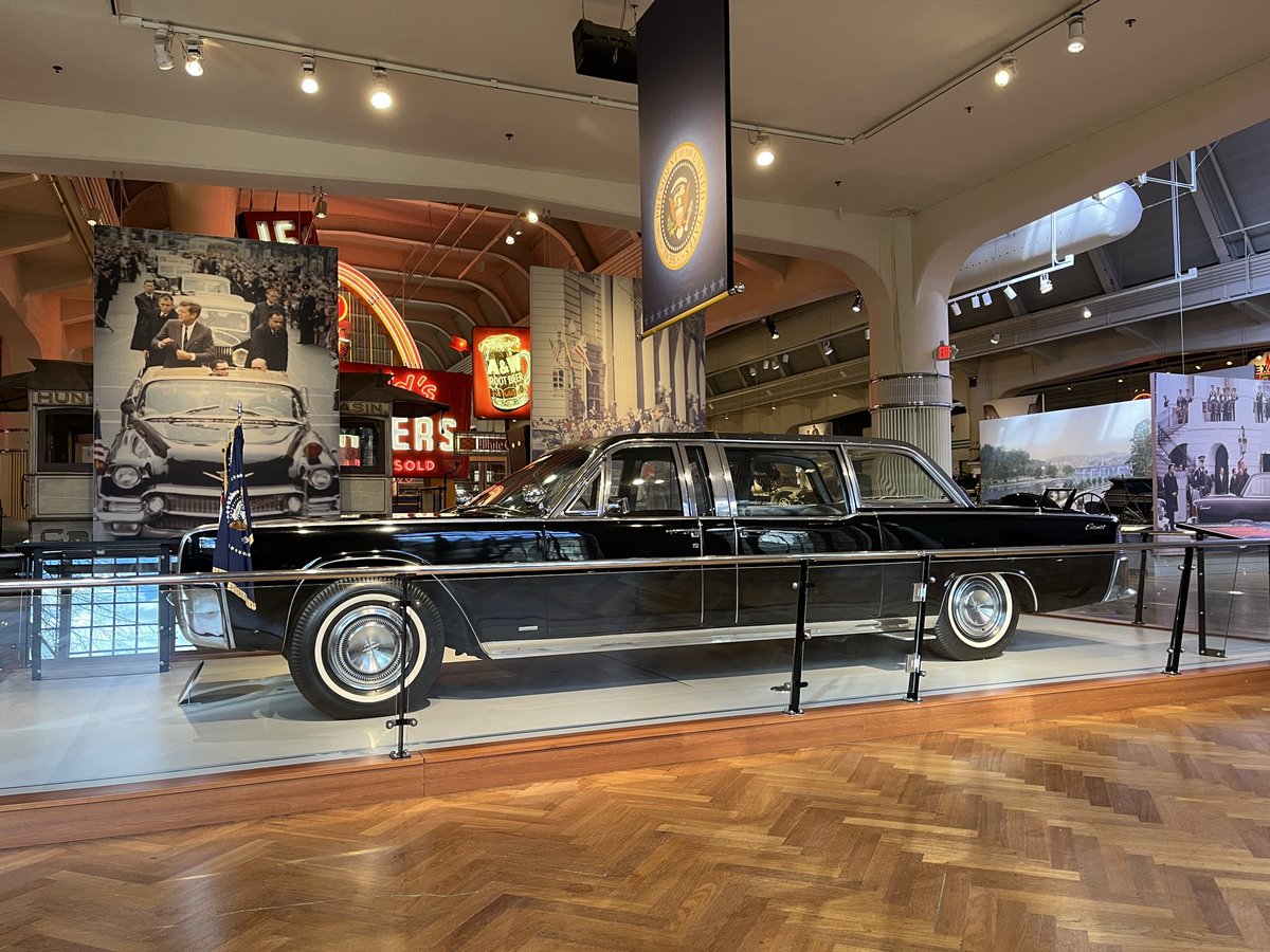 ToddTimm's tweet photo. @BeschlossDC The car is in Dearborn, MI https://t.co/JJVCy3fJBl