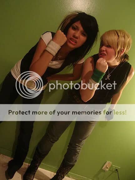 MachineMan2099's tweet image. My daughter’s mother really was on some Paramore shit in the Bronx back in the day 😤