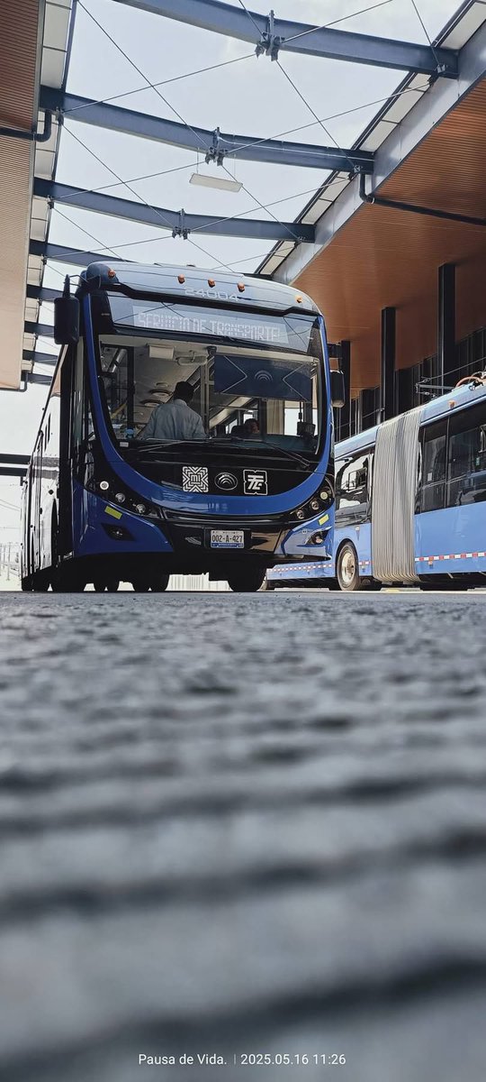 Miércoles sin Servicio Eléctrico en la Ciudad de México, no operará Tren Ligero, Cablebus y Trolebús.
¿Motivo? 
Estalla la Huelga.

El 95% de su personal  de base,gana solamente el salario mínimo.

El Servicio de Trolebús, Cablebus y Tren ligero podría dejar de operar por una