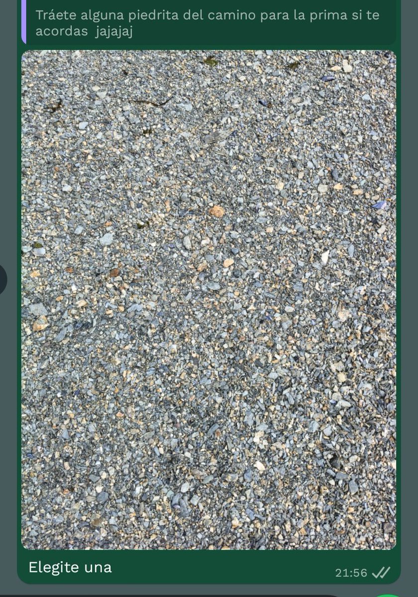 Mi prima la de las energías me pidió una piedra