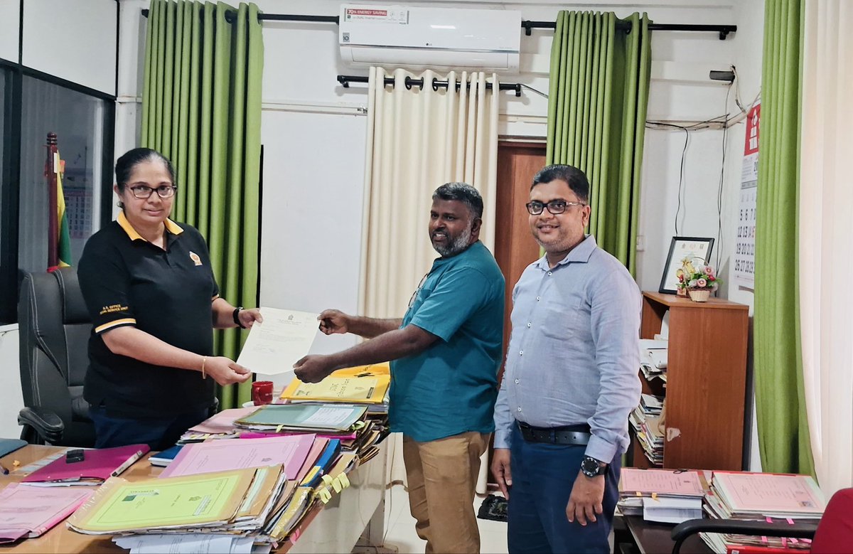 SLJI_Mawanella's tweet photo. 🌟 Appreciation Ceremony 🌟

#JamaatheIslami #Mawanella
#FloodRelief #HumanitarianService
#CommunityService #Gratitude
#SriLanka #floodrelief2025 #sljimawanella #slji https://t.co/hdgwrwLoi8