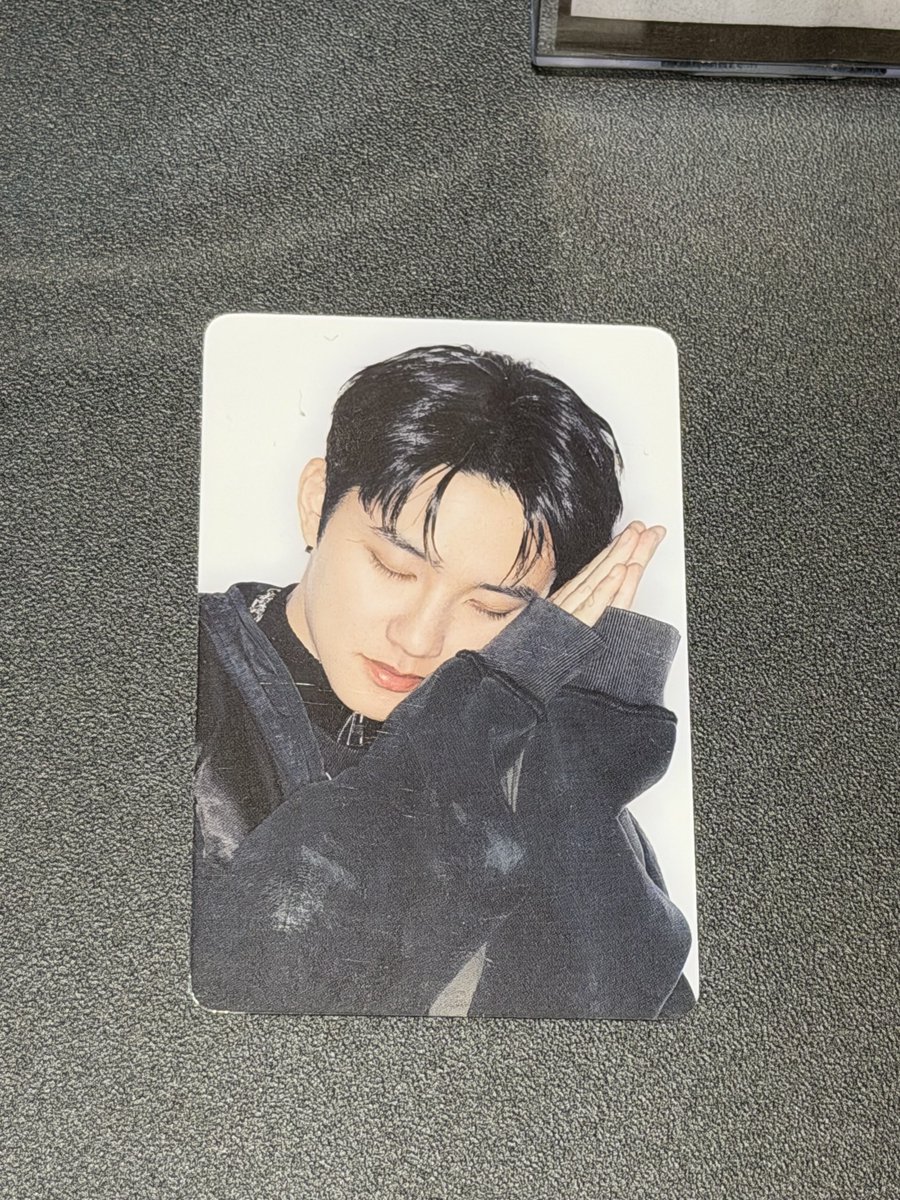 D_OIIZ's tweet image. 이게 무슨