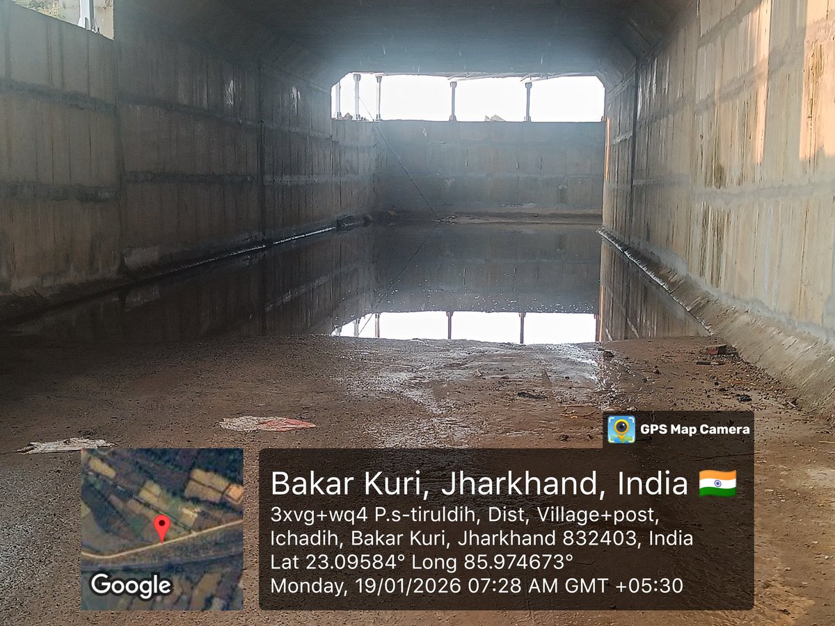 chandanpoddar33's tweet photo. "Waterlogging issue at Railway Underpass in Bakar Kuri, Jharkhand (Lat: 23.09584, Long: 85.974673). Please resolve this immediately as it's blocking the path."
@RailMinIndia, @RailwaySeva, @DRM_Adra @RailMinIndia @@DRMRanchi https://t.co/kXzGGPw8t5