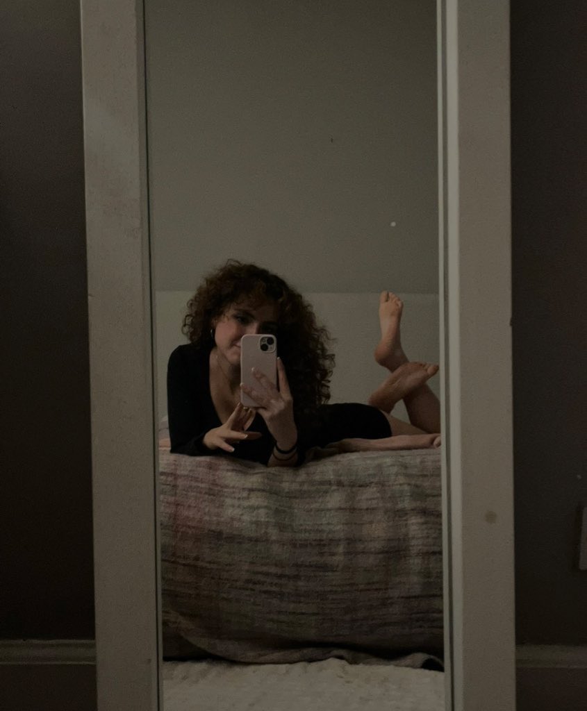 Princess Aurora tweet media