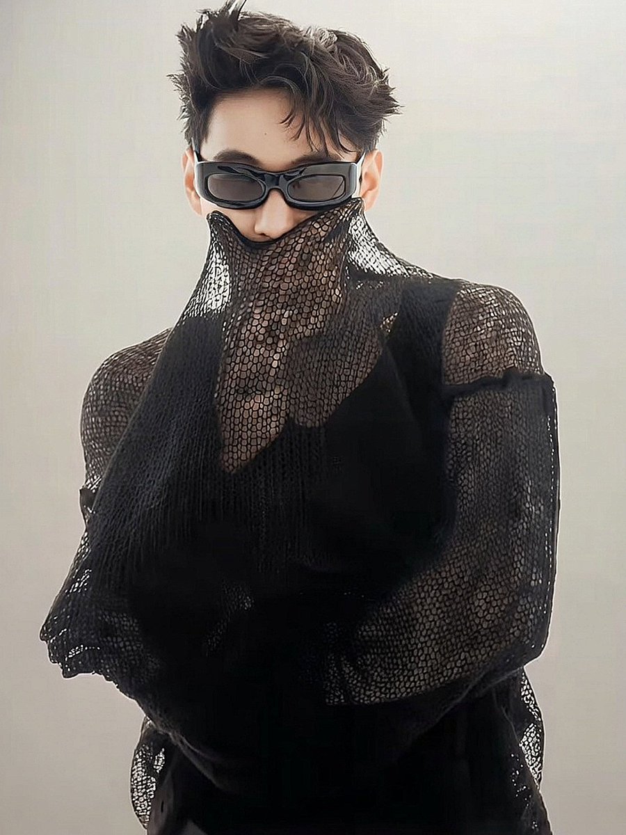 archivefortae's tweet image. TAEHYUNG LOOKS SO COOL