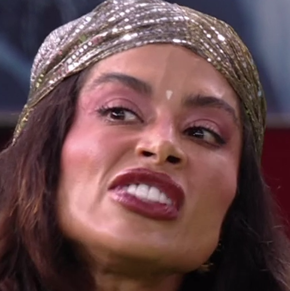 a veia quase saltando pra fora que namastê são essas? #BBB26