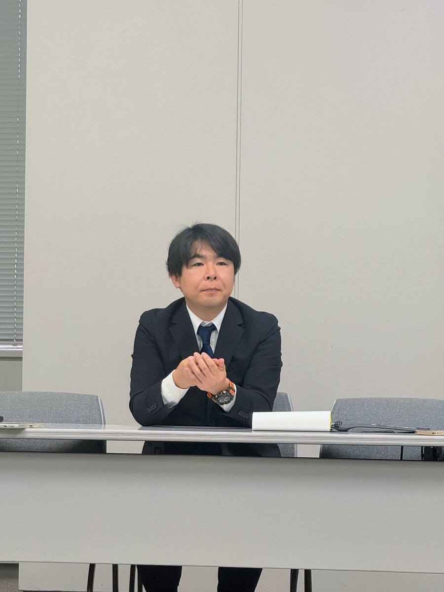 hiroyuki_DIY's tweet photo. 千葉県庁にて報道各社様より横顔取材頂きました📸
訴える政策要点ほか
仕事や趣味：時間なくてやってないバンドや読書など🥹
をお話させて頂きました！

#参政党
#日本人ファースト
#柏市 https://t.co/xcvt8J1Tut