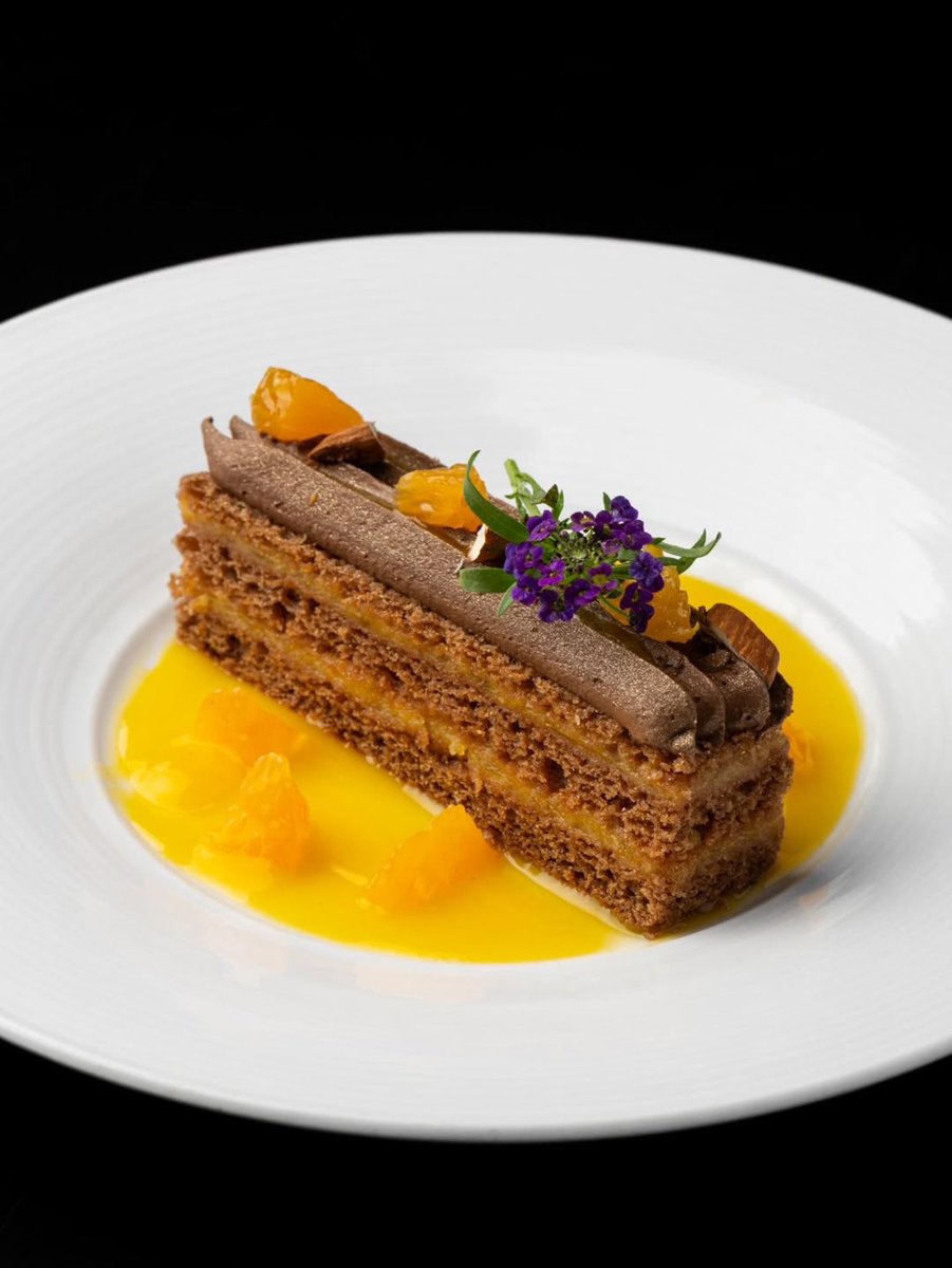 Crossroads Kitchen tweet media