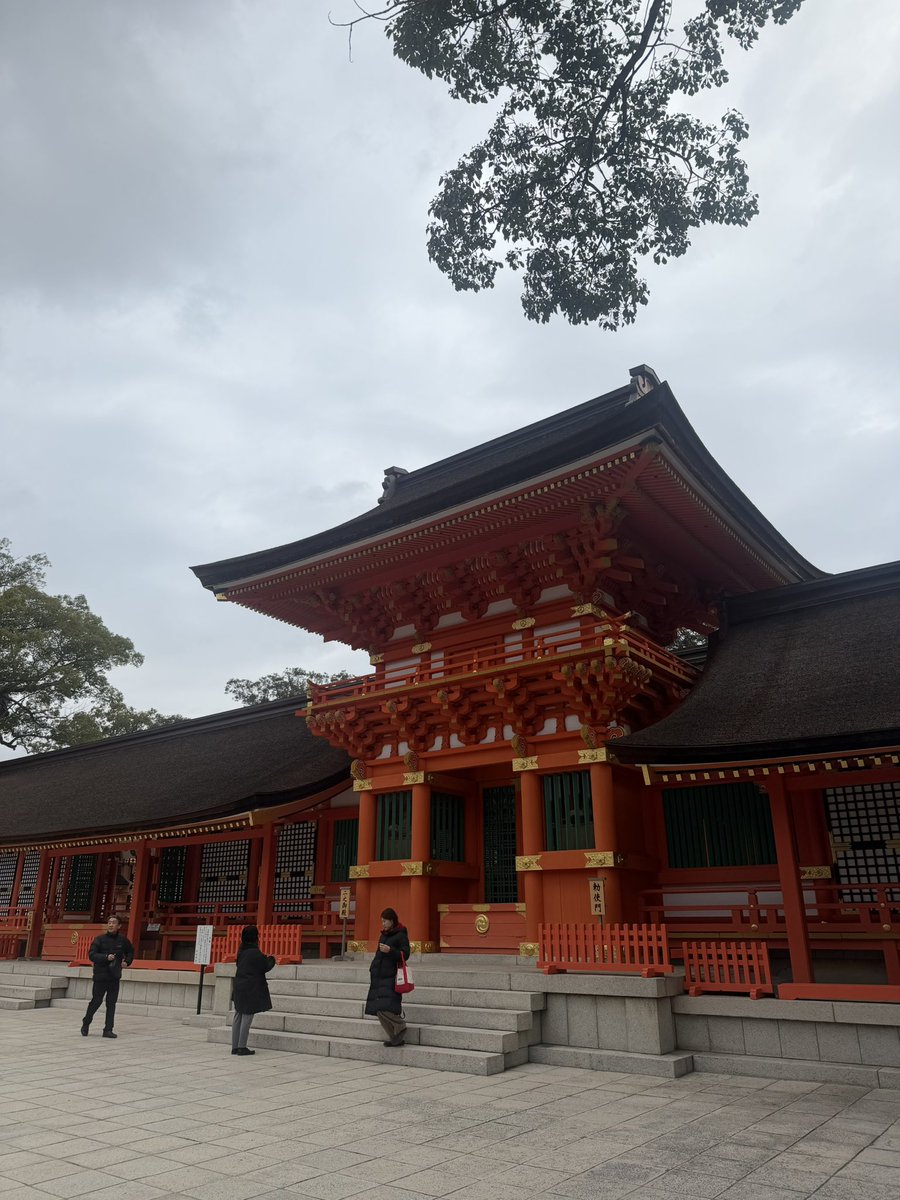 kiyo_0729's tweet photo. 柳ヶ浦から宇佐神宮まで🚶‍♂️✨
往復 約4.3km ×2＝いい運動💪🌿

全国八幡宮の総本社・宇佐神宮⛩️
約1300年の歴史を誇り、
勝運・厄除け・家内安全のご利益で有名🙏✨
静かな森に包まれて、心もリフレッシュ🌳🍃

#散歩 #ウォーキング #柳ヶ浦
#宇佐神宮 #八幡宮総本社 #健康第一
#パワースポット ⛩️✨ https://t.co/2eylsdhfRv