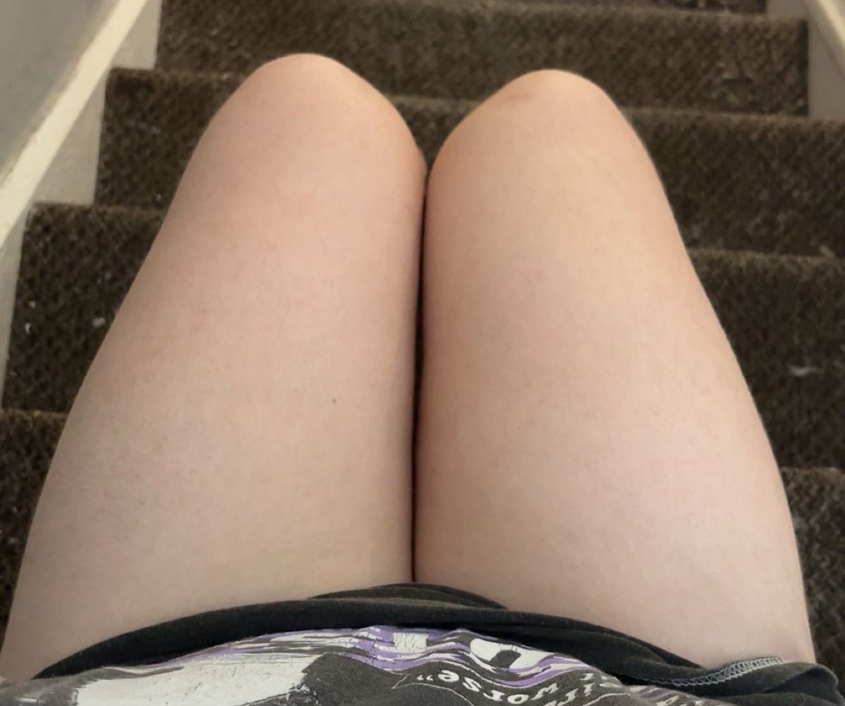 dietpears's tweet image. august  vs  december
4  months  difference