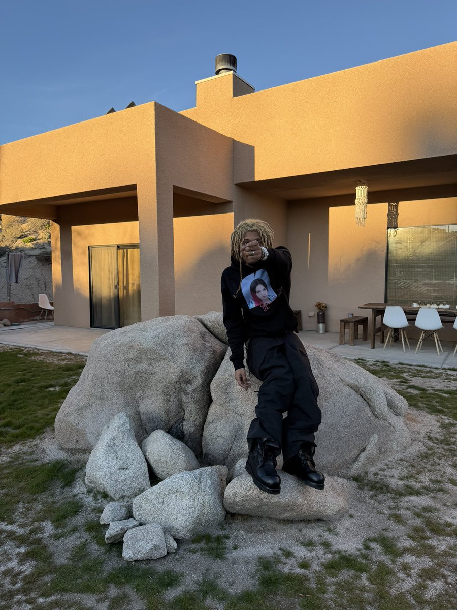 put a 57 bullet thru ya peephole