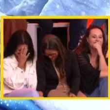 alvxaro's tweet image. GALINHA QUE ACOMPANHA PATO ACABA MORRENDO AFOGADA #BBB26