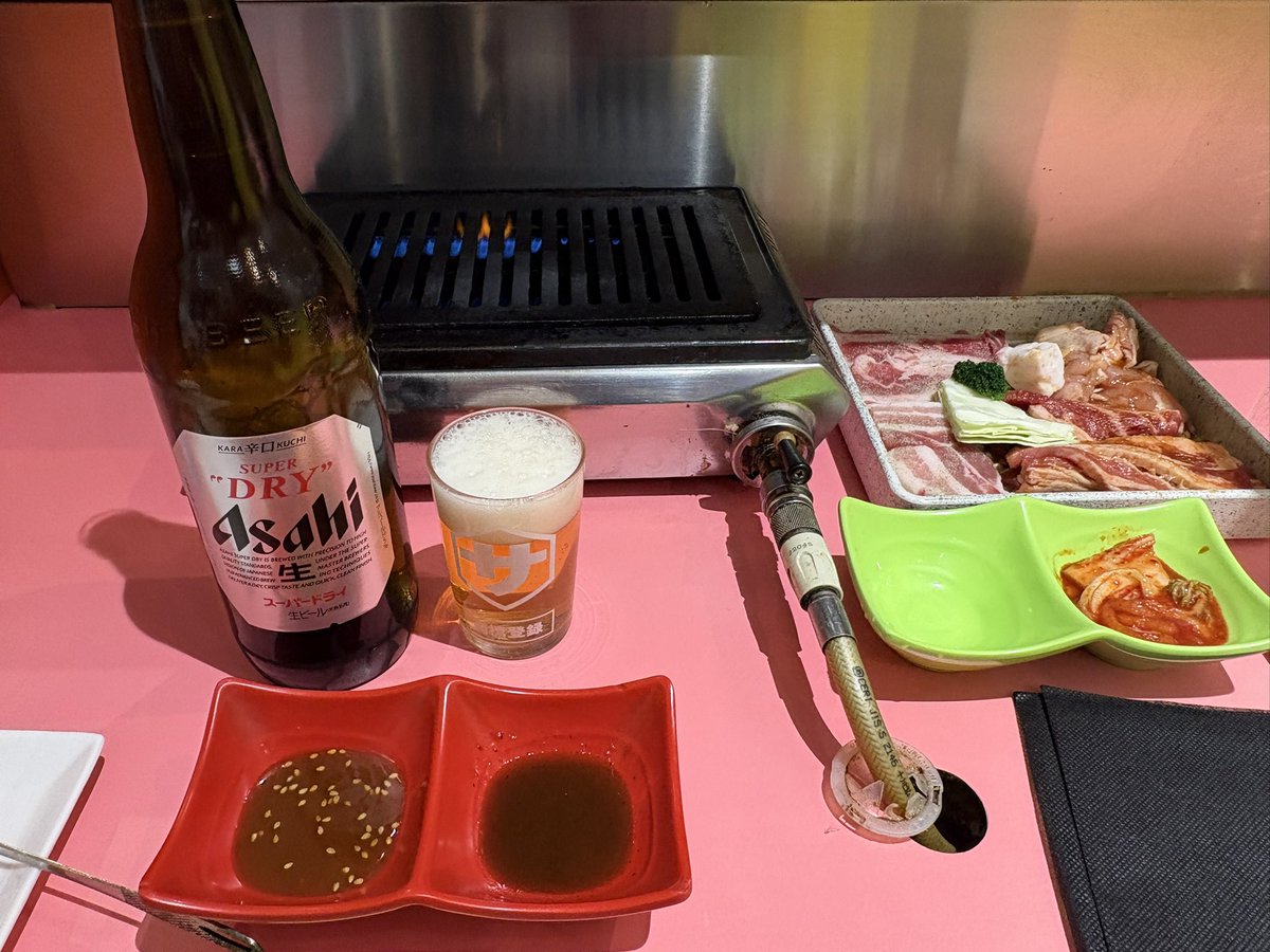 waitake's tweet image. 平日の昼前からすまんのう