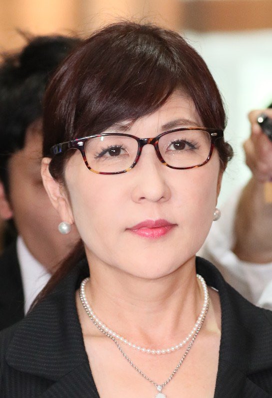 tanakaseiji15's tweet photo. 自民党vs参政党！
福井1区が熱すぎる！
参政党の刺客が自民の極左を
切り捨てる！
行くぜ！参政党！必ず！
勝利を掴み取れ！
日本🇯🇵の未来は福井が決める！
#藤本かずき
#参政党旋風 https://t.co/QfBj1WOlgu