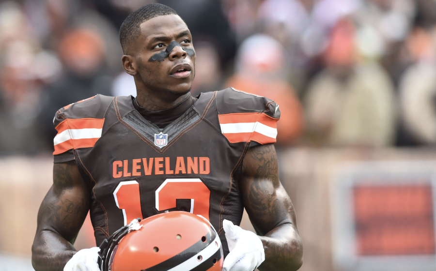 Newbear's tweet photo. They went 7-9.
4-12 year before.
3-13 year after.
And it actually got worse:
1-15 in '16
0-16 in '17
Perhaps no more snakebit franchise in all of sports across the board.
#FactoryOfSadness #DawgPound https://t.co/7qh67dEIB9