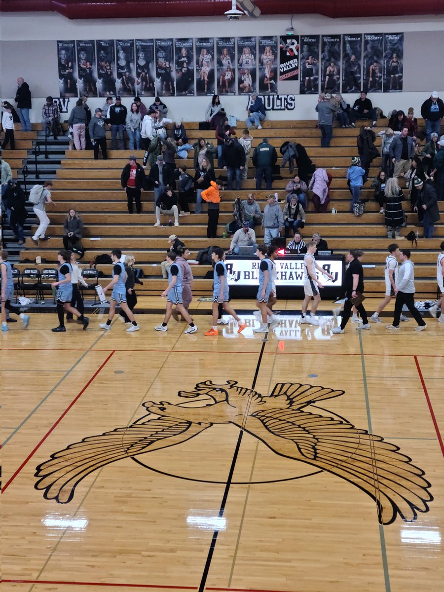 RV Basketball tweet media