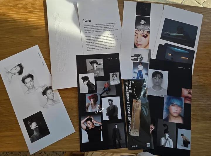 j1nzhu0o_'s tweet image. #Taehyung V's latest exhibition TYPE 非:ON-SITE IN SEOUL~ This is so cool omgg!! 🐯✨

#V #뷔 #V_TYPE非 #TYPE_非 #태형 #방탄소년단 #BTS