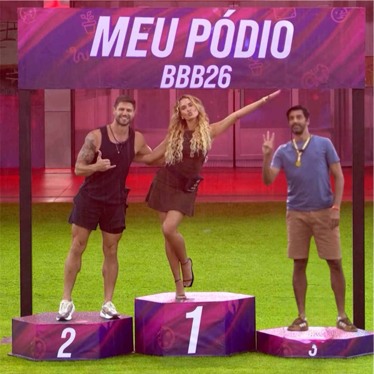 TaisaComenta's tweet image. Meu pódio ❤️ #BBB26