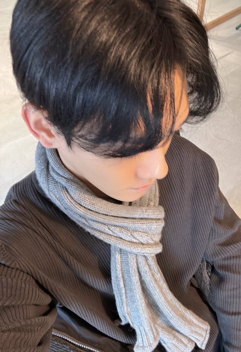 daebubble's tweet image. 260120 💌🦖 

I'm coming✌️
How have you been?? 
I cut my hair too 

*He sent a selfie 

I organized it like this 
It's awkward, it's awkward ㅎㅎㅎ
Your hairstyle looks so nice 
I decided to do this this year 
Receiving a health checkup